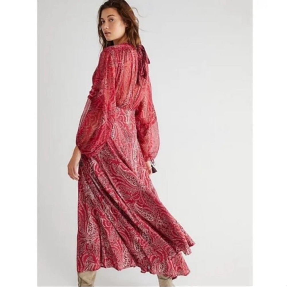 Gorgeous Bandanna Print Maxi Dress - Picture 1 of 7